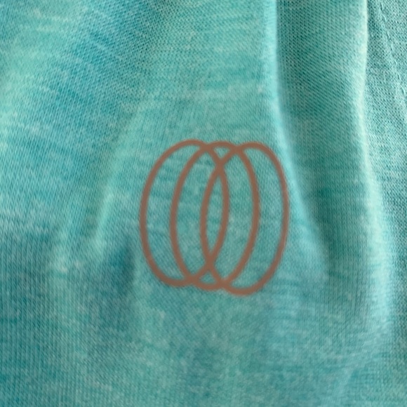 Women’s L BALANCE COLLECTION Aqua Green Fitness Active L/S Strappy V YOGA Top - Picture 14 of 14